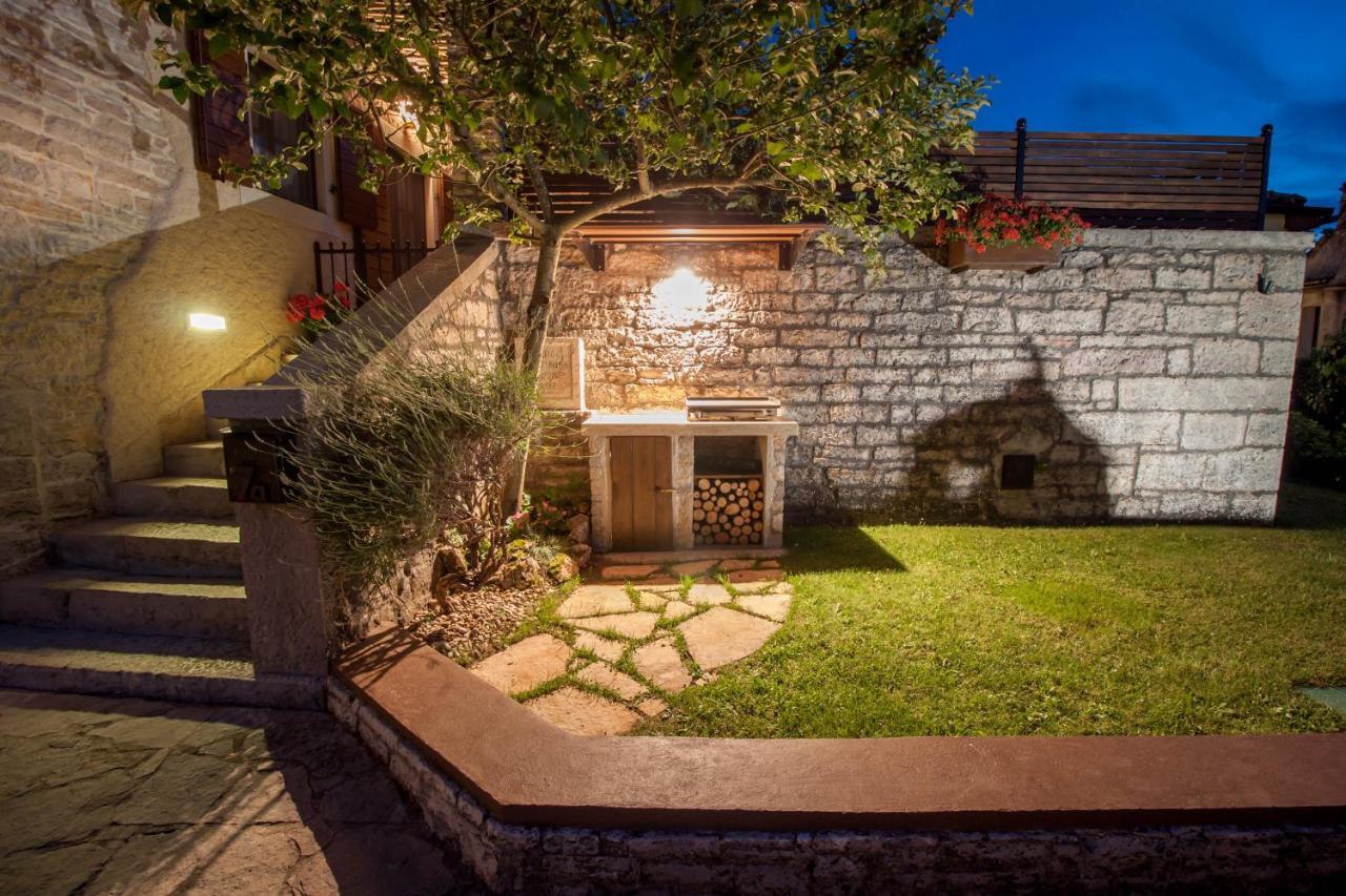 Apartamento Stara Kuca Heki Exterior foto